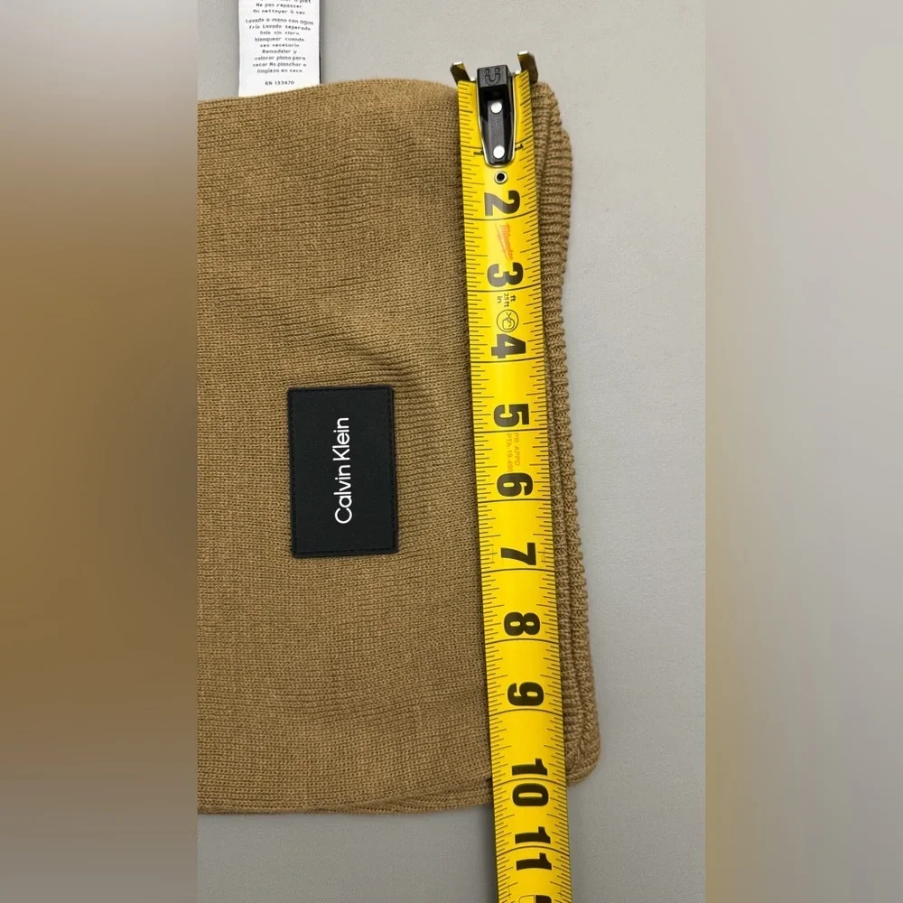 Calvin Klein Knit Scarf Tan Brown Minimal Logo Soft Acrylic Winter Unisex